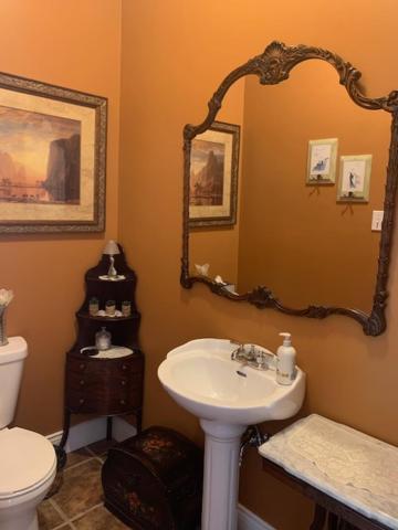 Gite Au Charme Victorien Beauceville ภายนอก รูปภาพ